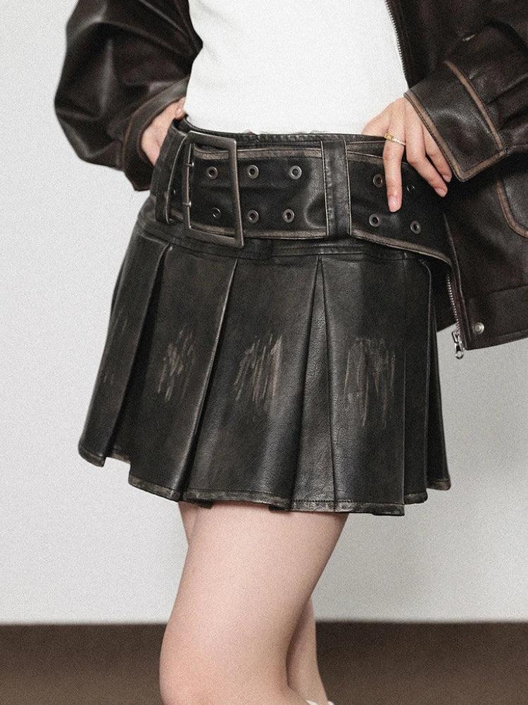 Y2K Grunge Faux Leather Skirt, Y2K mini skirt styled with a crop top