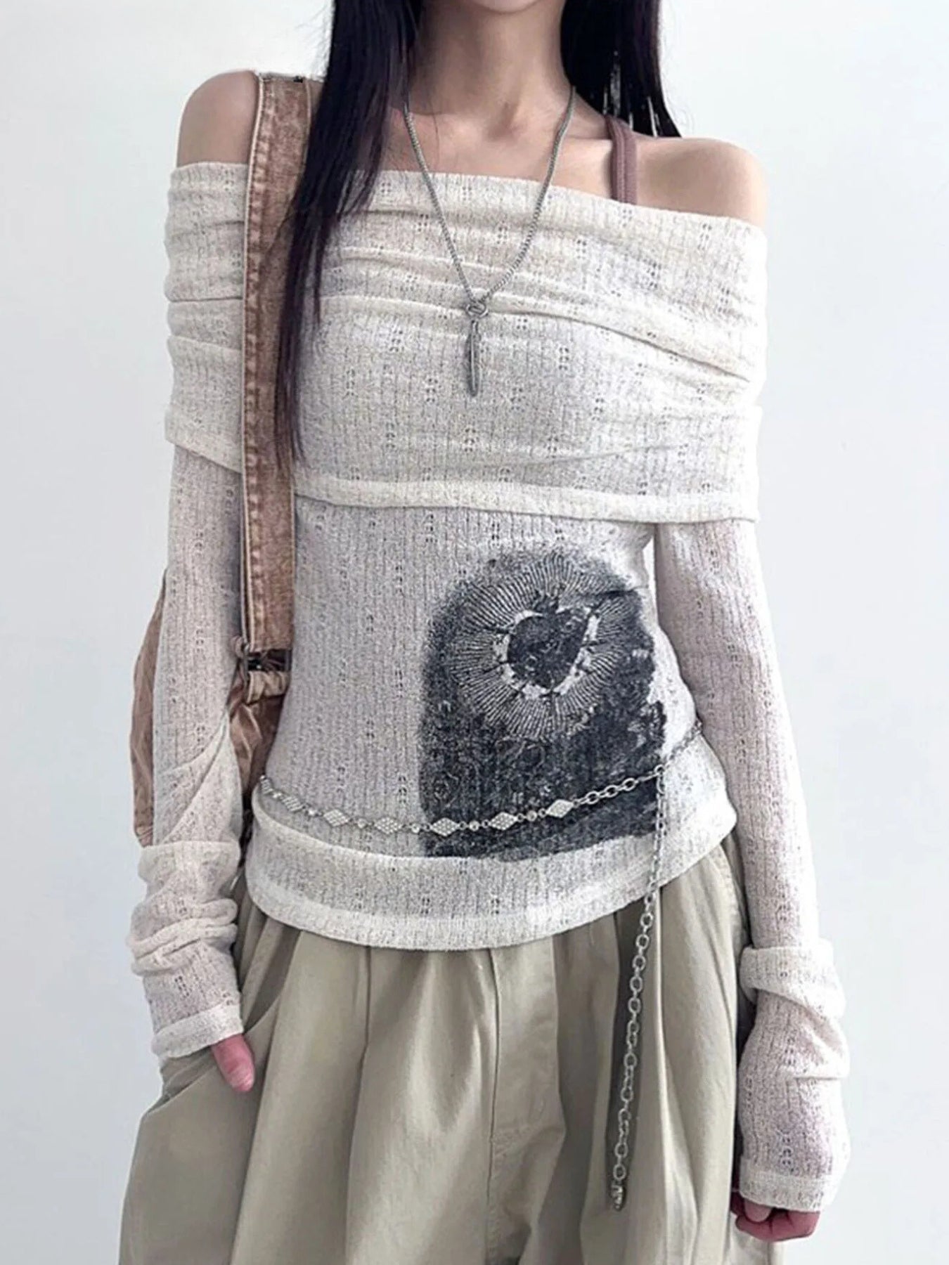 Y2K Heart & Swords Off Shoulder Top – MAUVSTUDIO®