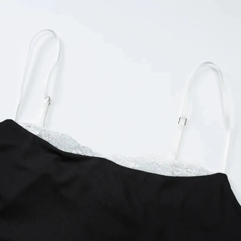 Y2K Lace Detail Cami Top with lace trim, Y2K tube top styled with low rise bottoms