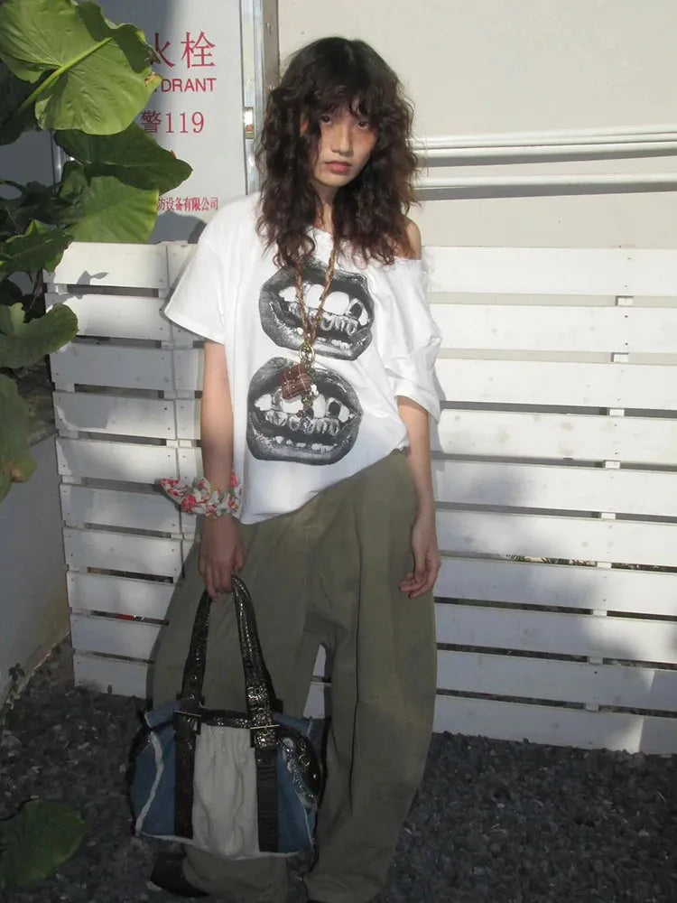 Y2K One Shoulder Lips Tee – MAUVSTUDIO®