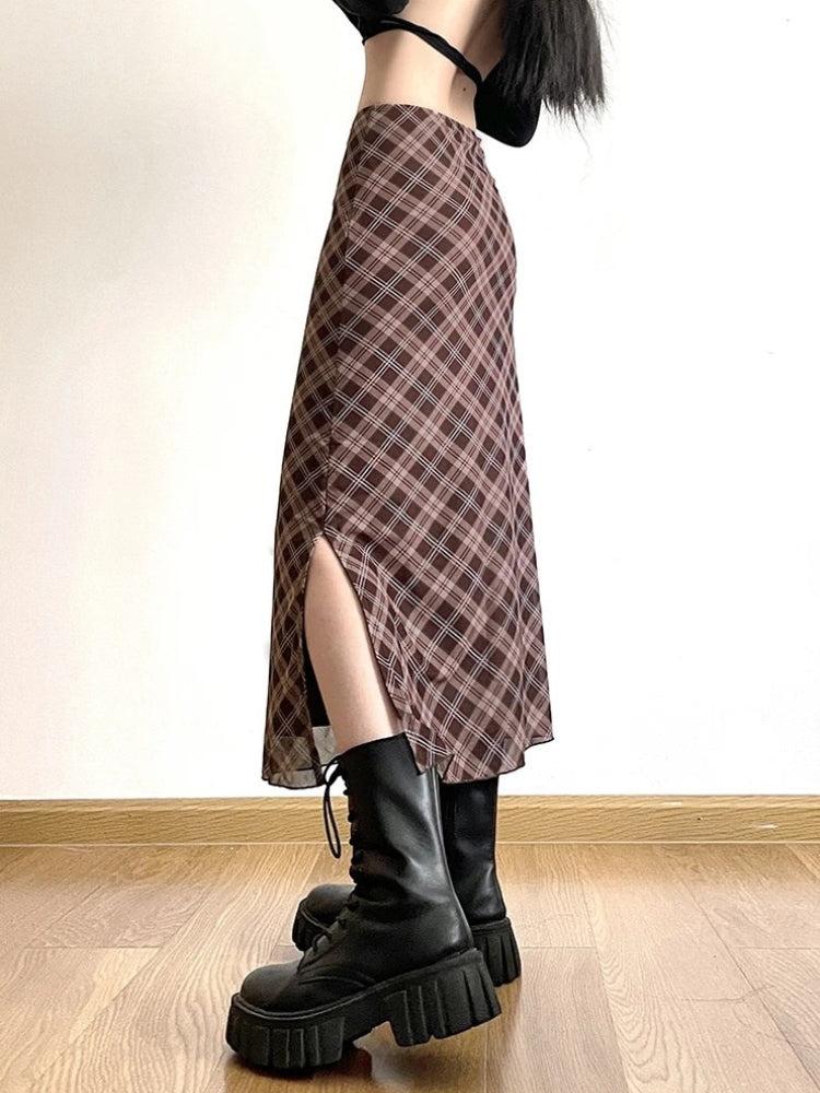 , Y2K skirt styled with a crop top