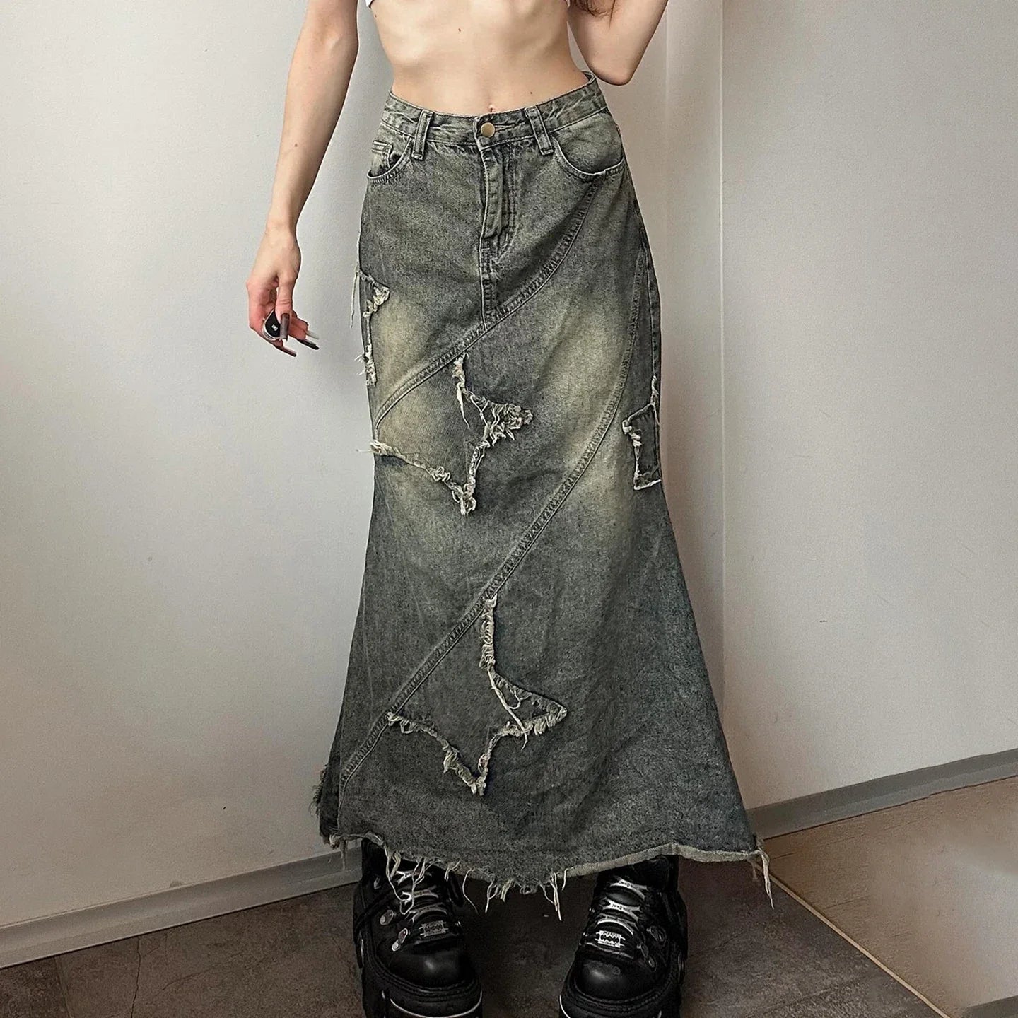 , Y2K skirt styled with a crop top