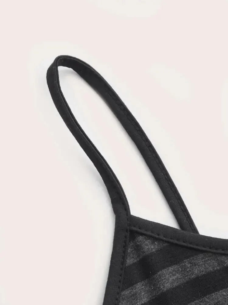 Y2K Striped Button Crop Top – MAUVSTUDIO®