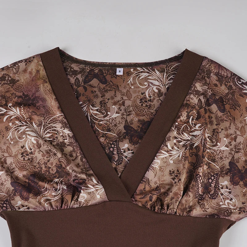 Y2K Vintage Deep V Top with floral print, Y2K long sleeve top styled with low rise bottoms