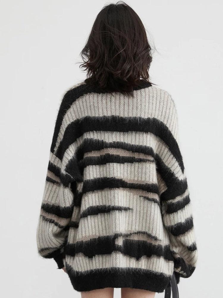 Y2K Zebra Knitted Sweater